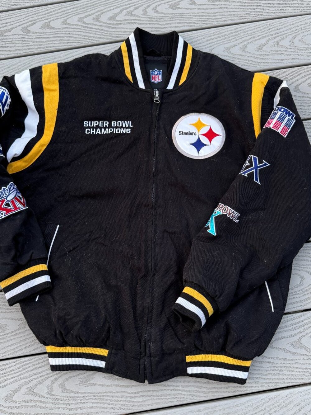 NFL Steelers Large Coat Black Embroidered 6-Time Super Bowl Champions Zip